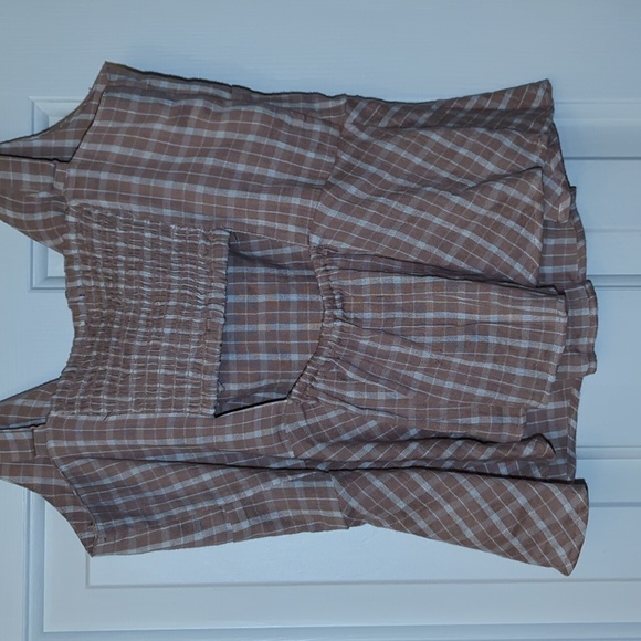 🌟NWT Jessica Simpson Top Peek A Boo Back - Picture 6 of 8